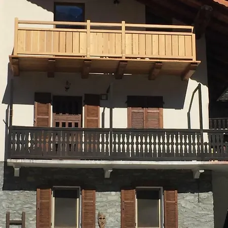 La Maison Du Pont Mont Blanc 2 La Salle